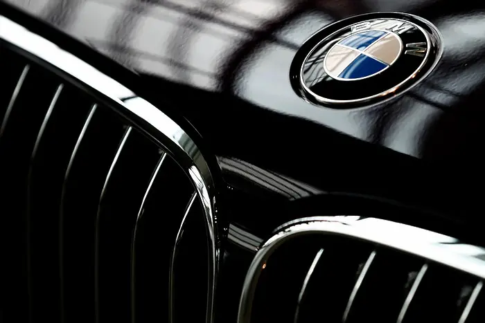 BMW изтегля над 300 хиляди коли от британския пазар