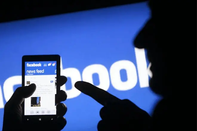 Хакерска атака засегна 90 милиона души във фейсбук