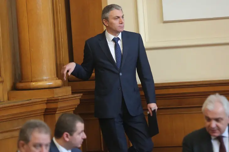 АЛДЕ: Борисов да поеме отговорност за Сидеров, правителството е шизофренно