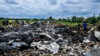 Трима оцелели в разбития самолет край Хавана
