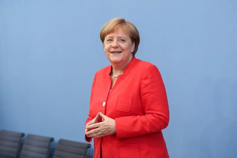Меркел: Не можем да разчитаме на суперсилата на САЩ
