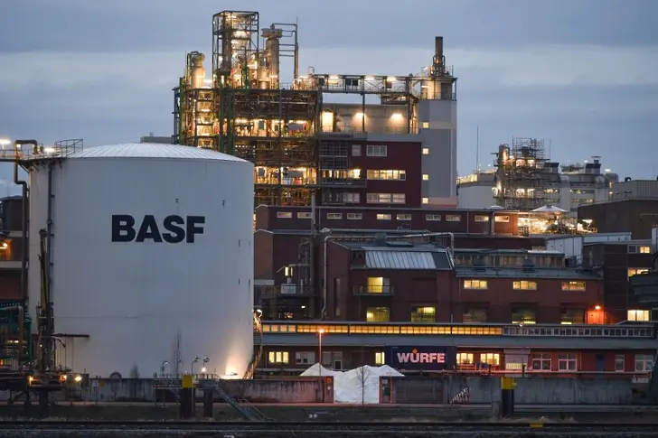 BASF строи завод в Китай за 10 милиарда долара