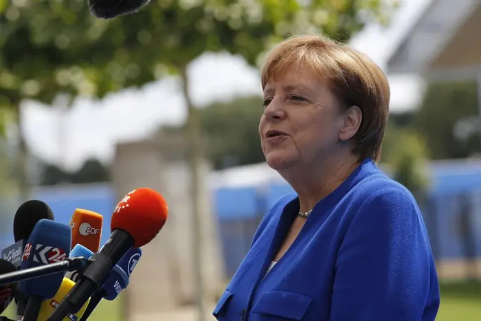 Меркел към Тръмп: Днес сме свободни и вземаме независими решения