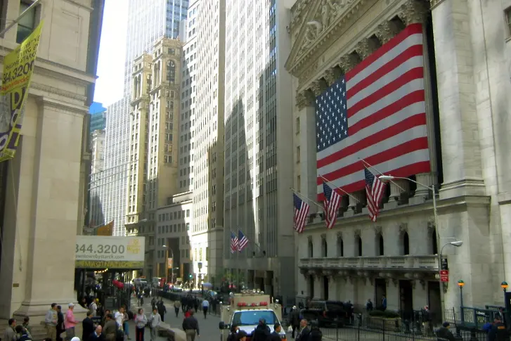 Обратно в нормалността: нюйоркската фондова борса отвори врати