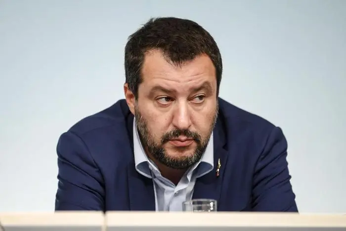 Италиански прокурори разследват партията на Салвини за връзки с Москва