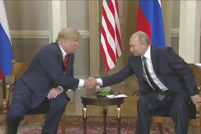 Тръмп и Путин се срещат под сянката на Хелзинки и Мълър