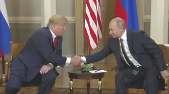 Тръмп и Путин се срещат под сянката на Хелзинки и Мълър
