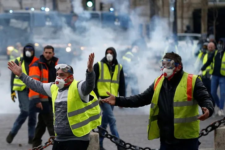 МВнР към българите: национална стачка блокира Франция на 5 декември
