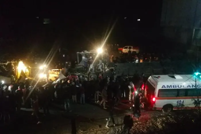 13 души загинаха в автобусна катастрофа в Северна Македония