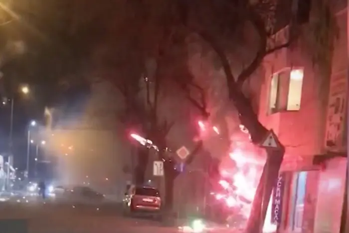 Фойерверки в Пловдив - магазин избухна и стресна цял квартал