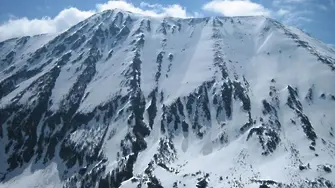 Двама сноубордисти загинаха в лавина в Пирин