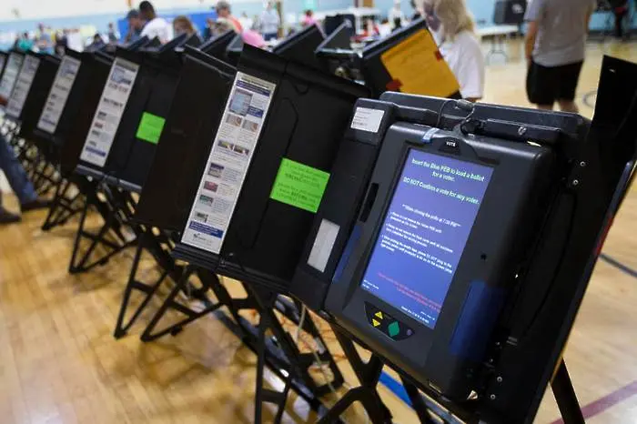САЩ закъсаха с машините за гласуване