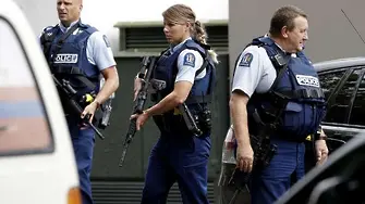 49 убити и над 20 ранени при стрелба в джамии в Нова Зеландия