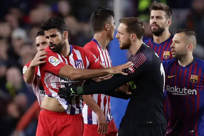 Диего Коста наказан за осем мача в Испания