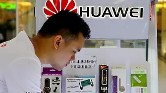 Huawei може да остане и без SD карти