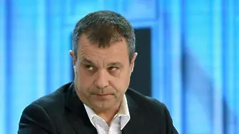 Демократична България: Кошлуков е слуга на Пеевски, да бъде премахнат от конкурса за БНТ