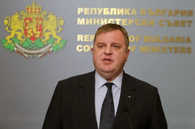 Каракачанов: ДАНС не откри намеса на служител на МО в слуховете за отнемане на деца
