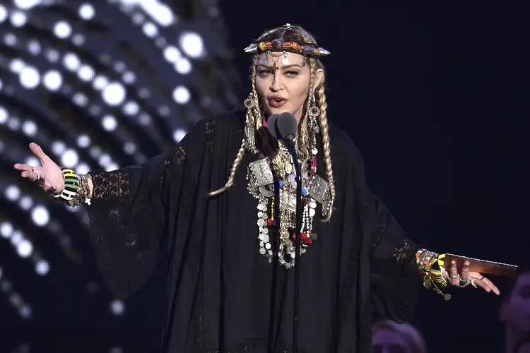 Критики за Мадона след „Евровизия“: Можеше да си остане вкъщи