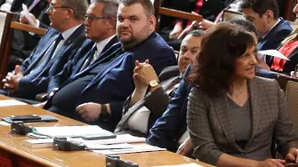 ДПС и охраняваният Пеевски искат ремонт на правилата в НСО