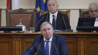 Цацаров поиска втори път имунитета на един и същи депутат