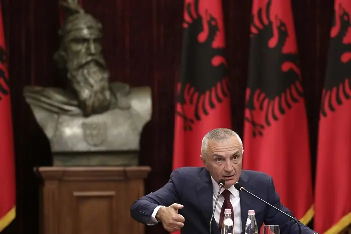 Албания започна процедура за сваляне на президента