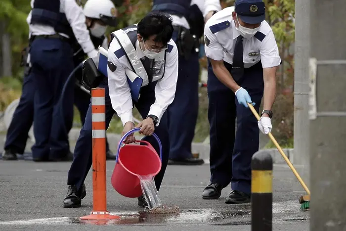 Трима убити и 19 ранени при нападение с нож в Япония