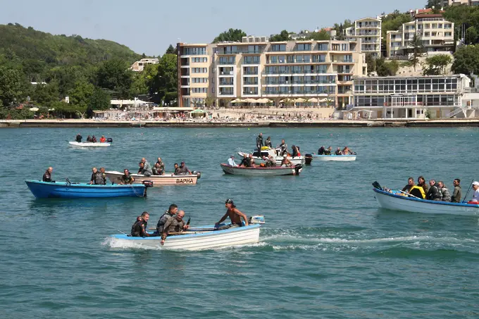 Собственици на хотели по морето масово свалят цените