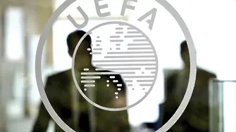 УЕФА: Правителствата също трябва да приемат мерки срещу расизма