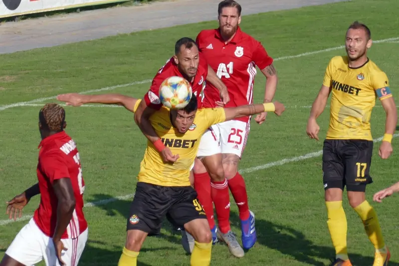 Второ действие на футболната битка между София и Пловдив