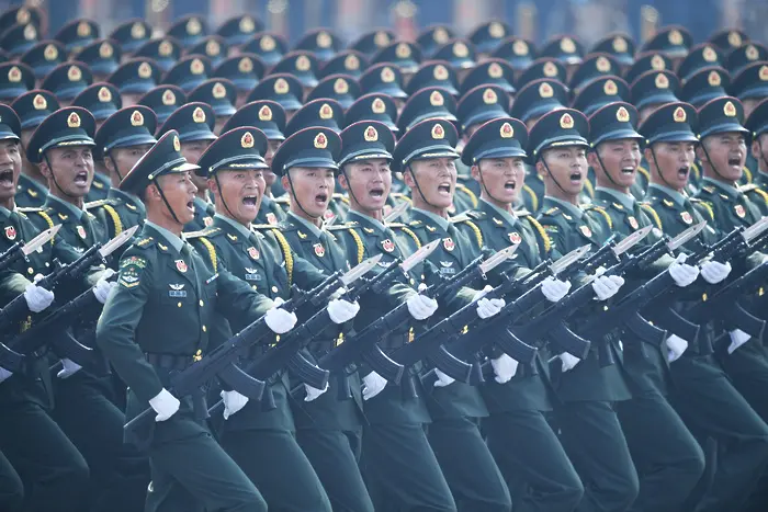 Китай празнува 70 години комунизъм (СНИМКИ)