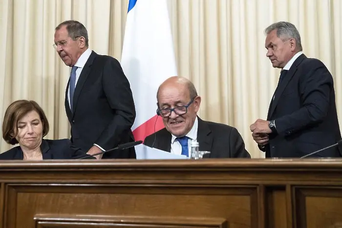 Франция зове за разведряване с Русия