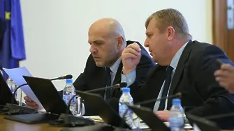 Дончев потвърди: Човек от военното министерство - сред насаждащите истерия за децата