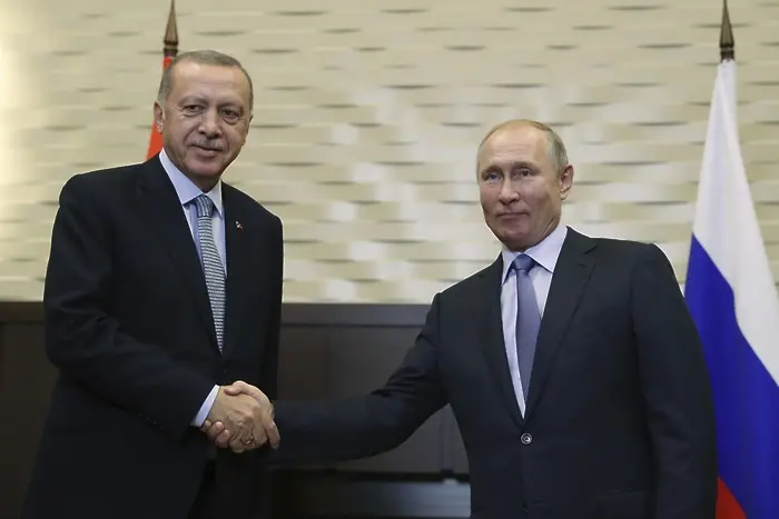 Сделката на Путин и Ердоган: Ще патрулират съвместно в Сирия (ВИДЕО)
