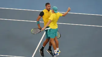 Русия и Австралия са полуфиналисти на ATP cup