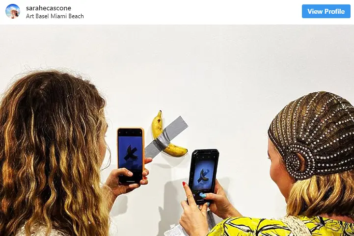 Бананът с тиксо влиза в колекцията на музея „Гугенхайм”