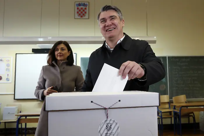 Хърватия: Левият претендент печели срещу дясната президентка според екзит пол