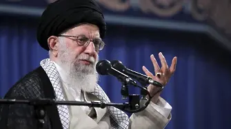 Хаменей: Трябва да засилим военната си мощ, за да предотвратим война срещу нас