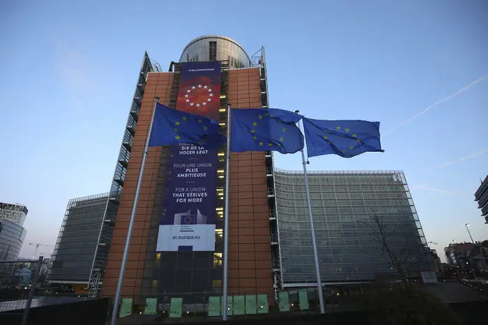 ЕК за Клуб Z: Брюксел следи предложенията за закриването на спецпрокуратурите