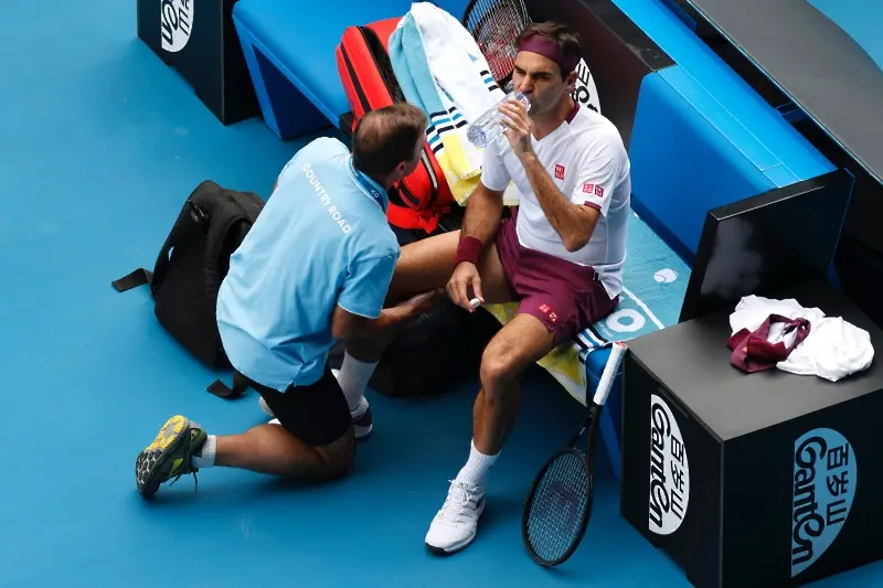 Федерер претърпя операция, няма да играе до лятото