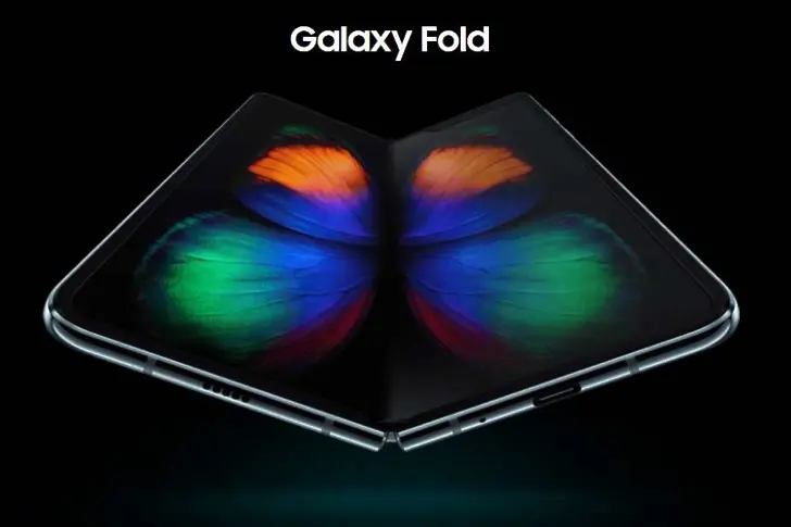 И Galaxy Fold идва в България - за 3999 лв