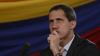 Евродепутати искат санкции срещу хора на Мадуро