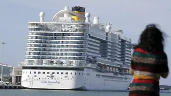 Хиляди затворени на италиански кораб заради страх от новия коронавирус