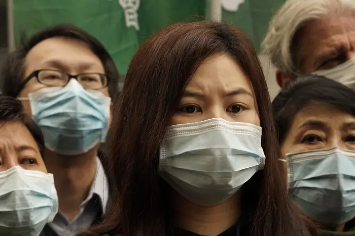 Китай арестува 1500 души за продажба на фалшиви медицински маски