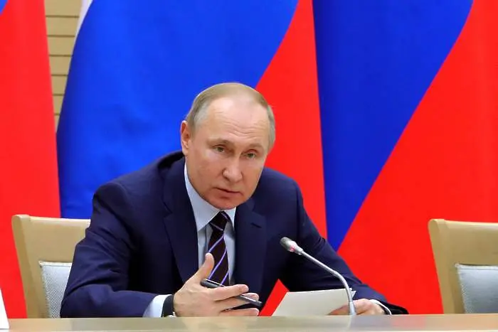 Путин: Отвън сеят паника в Русия за коронавируса
