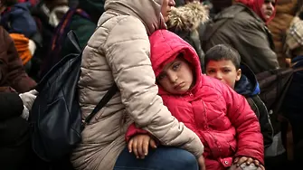 Гърция е спряла около 10 000 мигранти на границата