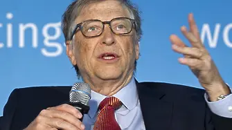 Бил Гейтс излиза от управата на 