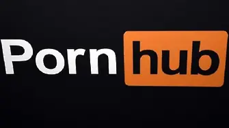 Pornhub спасява Италия от скуката - безплатно Premium порно за всички