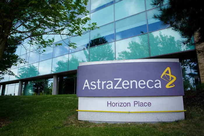 Подозират AstraZeneca в износ на ваксини за трети страни