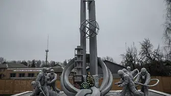 Светът предотврати втори Чернобил. Не бива да допуска и втори COVID-19