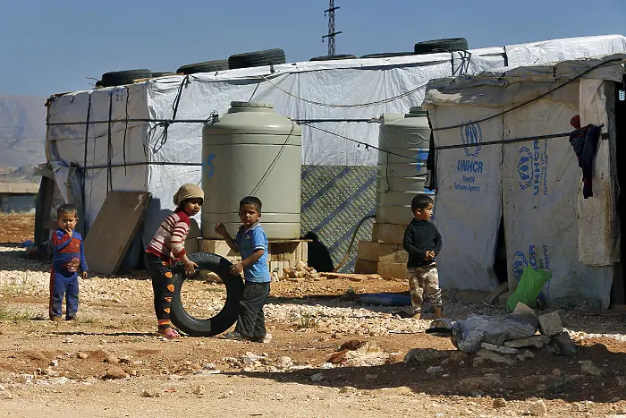 Първи регистриран заразен с COVID-19 в бежански лагер в Ливан